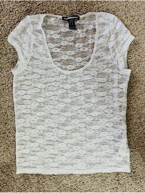 Charlotte Russe White Sheer Lace Scoop Neck Short Sleeve Top